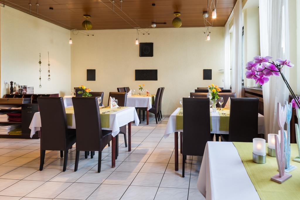 Hotel Landgasthaus Sockenbacher Hof Strümpfelbrunn المظهر الخارجي الصورة